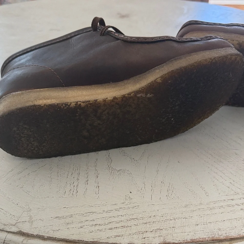 Men's Clarks Brown Leather Wallabe Chukka Boots size 9